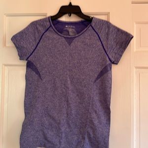 Ideology sports t-shirt in size Large in purple